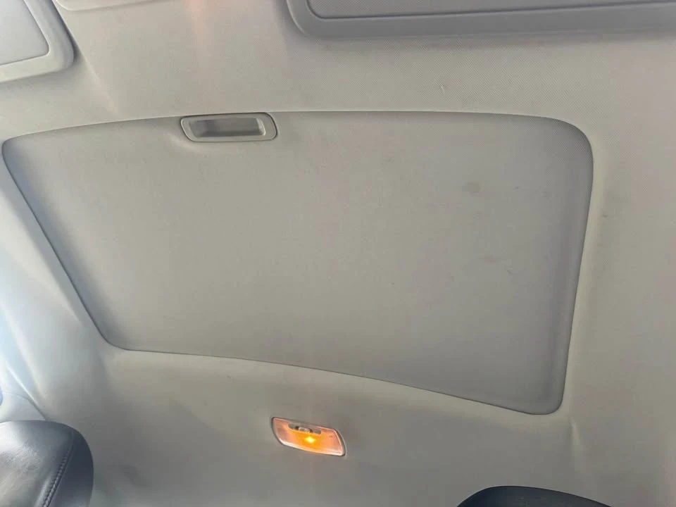 2008 Honda Civic 8th Gen - Image 8 of 12
