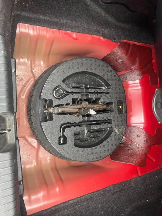 2008 Honda Civic 8th Gen - Image 11 of 12