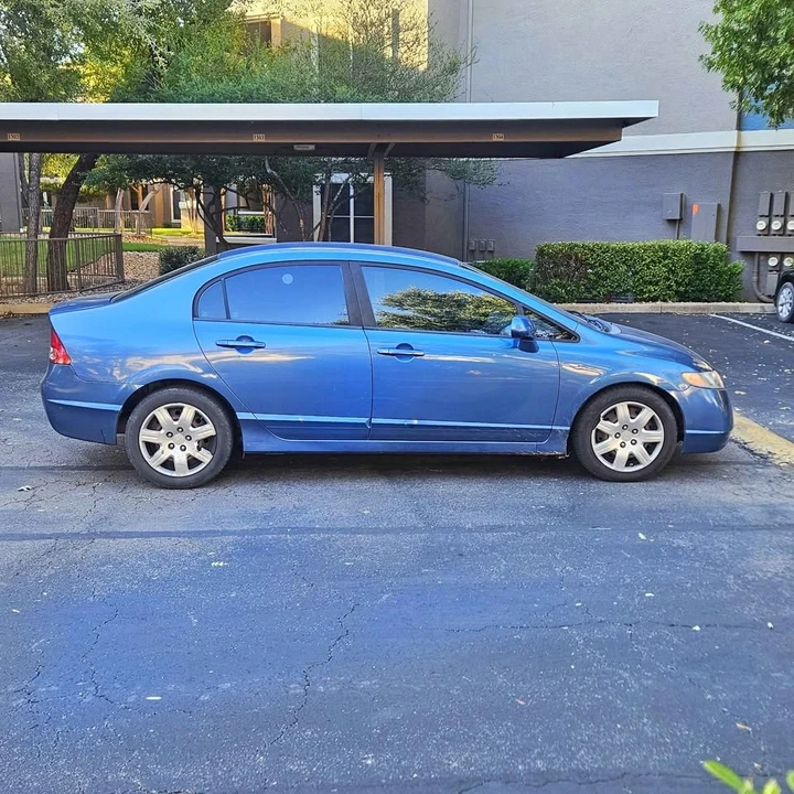 2008 Honda Civic 8th Gen - Image 4 of 10