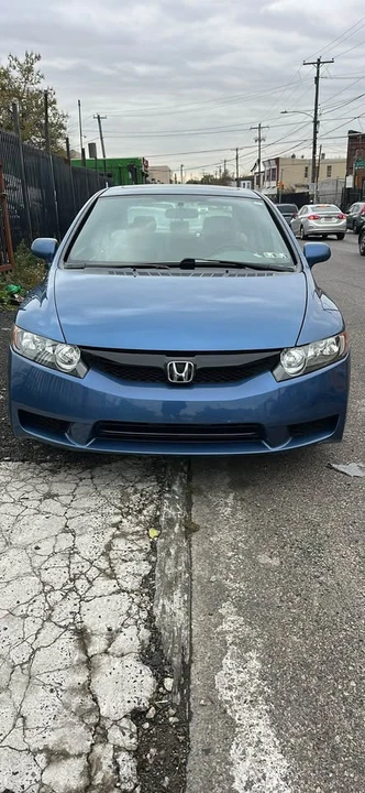 2008 Honda Civic 8th Gen - Image 2 of 9