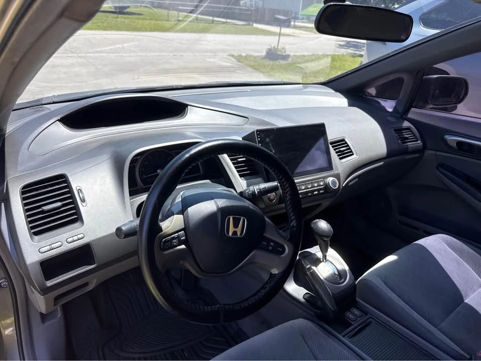 2008 Honda Civic 8th Gen - Image 2 of 11
