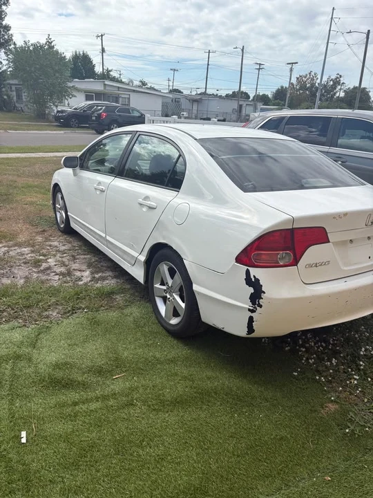 2008 Honda Civic 8th Gen - Image 9 of 10