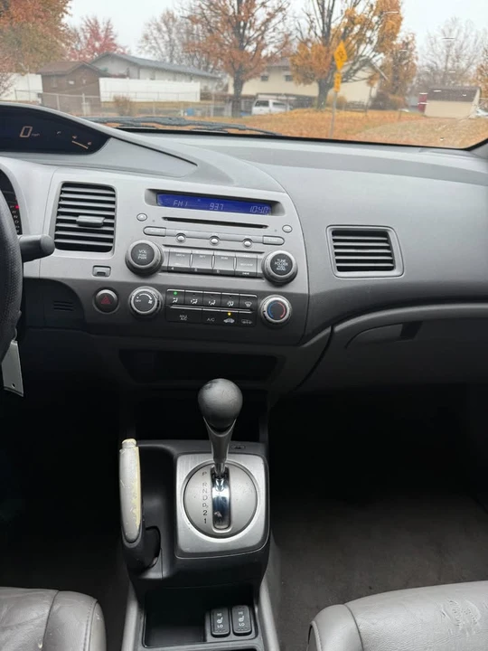 2008 Honda Civic 8th Gen - Image 13 of 14