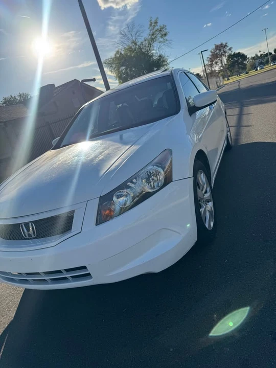 2008 Honda Civic 8th Gen - Image 4 of 15