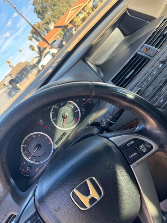 2008 Honda Civic 8th Gen - Image 10 of 15
