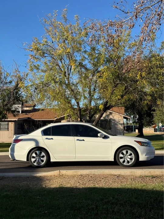 2008 Honda Civic 8th Gen - Image 6 of 15