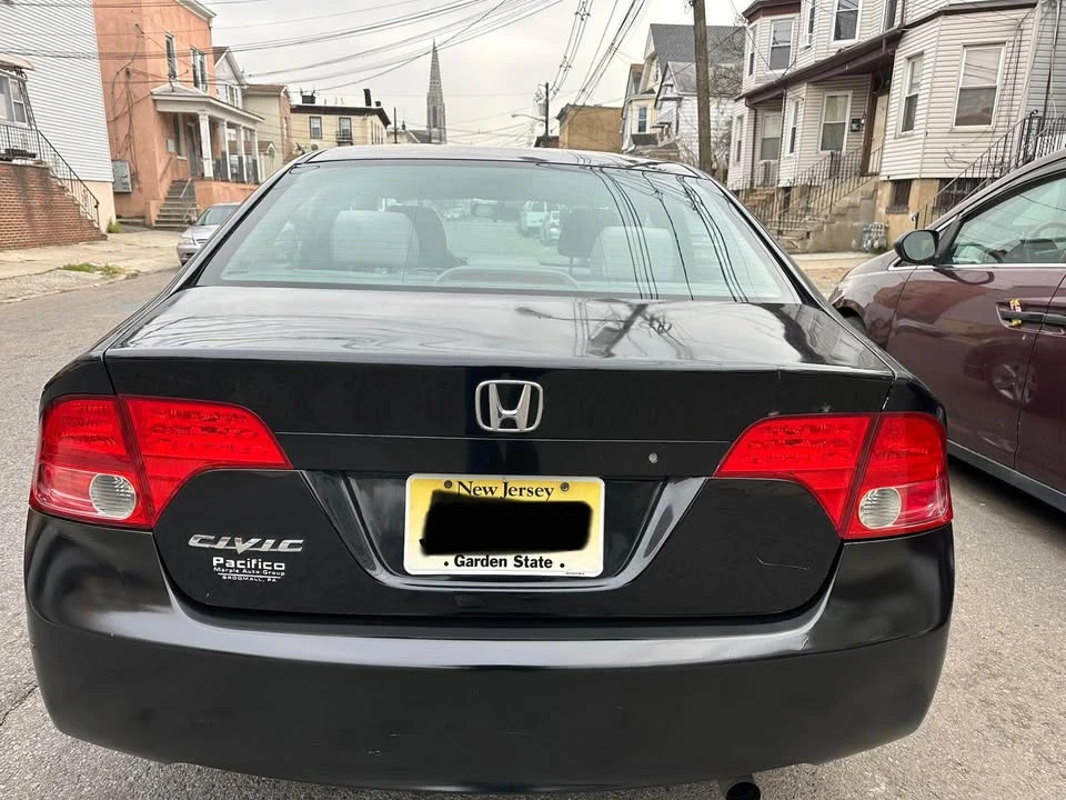 2008 Honda Civic 8th Gen - Image 14 of 17