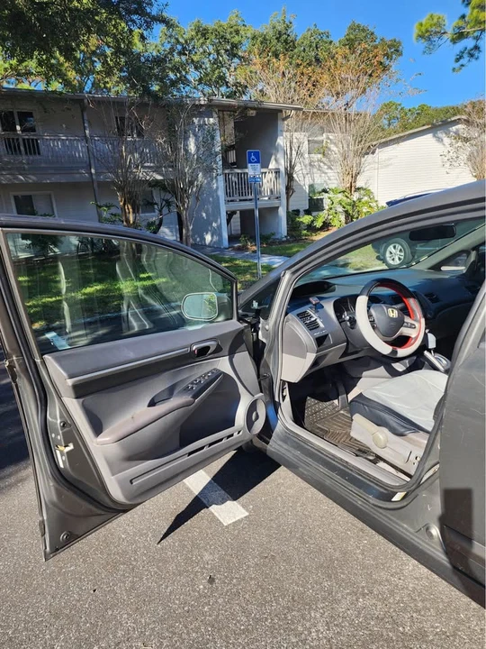 2008 Honda Civic 8th Gen - Image 6 of 13