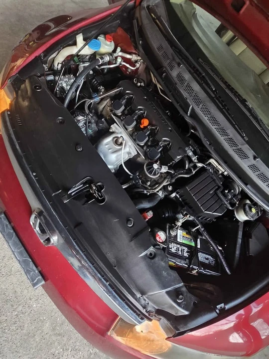 2008 Honda Civic 8th Gen - Image 8 of 14