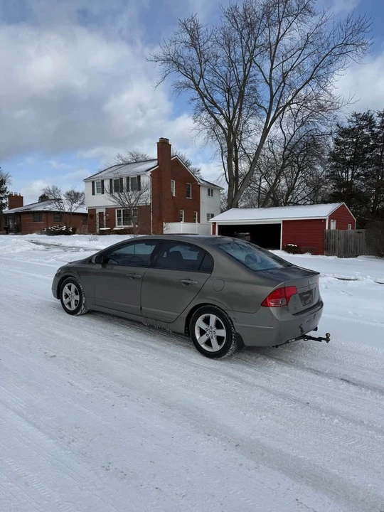 2008 Honda Civic 8th Gen - Image 7 of 17
