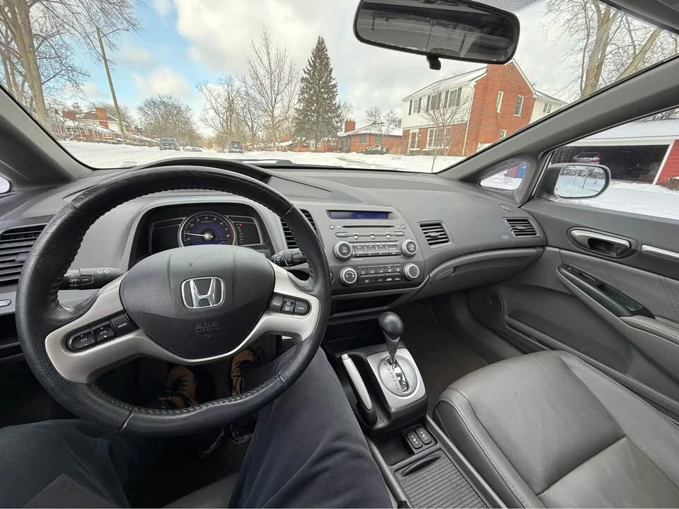 2008 Honda Civic 8th Gen - Image 12 of 17