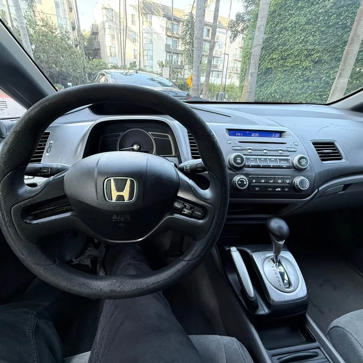 2008 Honda Civic 8th Gen - Image 11 of 15