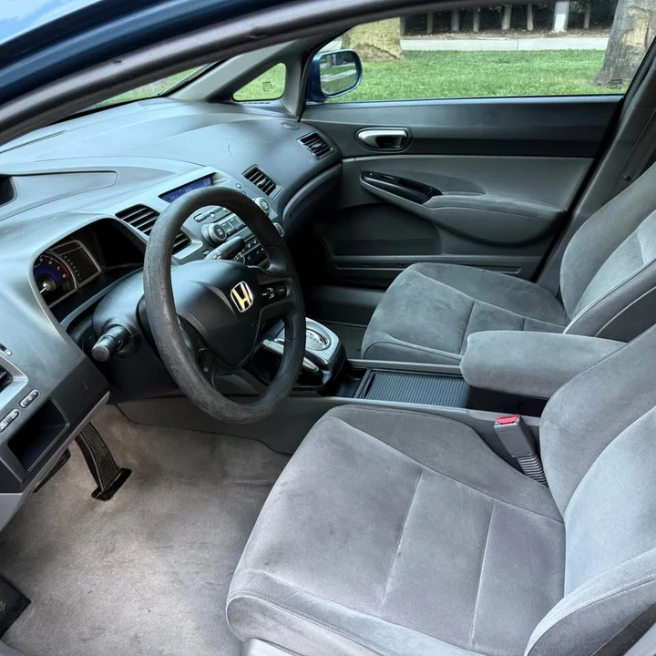 2008 Honda Civic 8th Gen - Image 9 of 15
