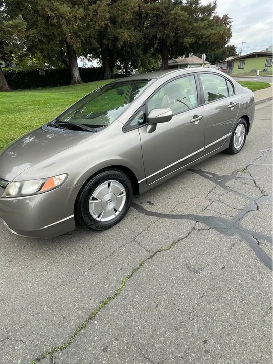 2008 Honda Civic 8th Gen - Image 2 of 14