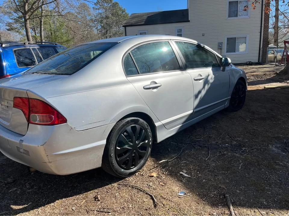 2008 Honda Civic 8th Gen - Image 8 of 8