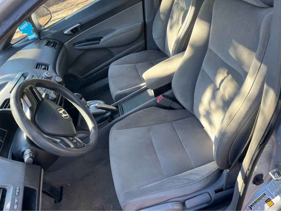 2008 Honda Civic 8th Gen - Image 3 of 8