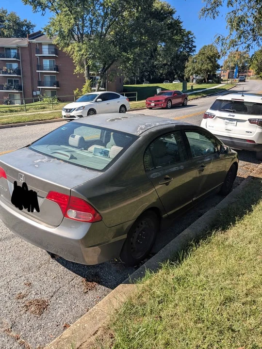 2008 Honda Civic 8th Gen - Image 2 of 9