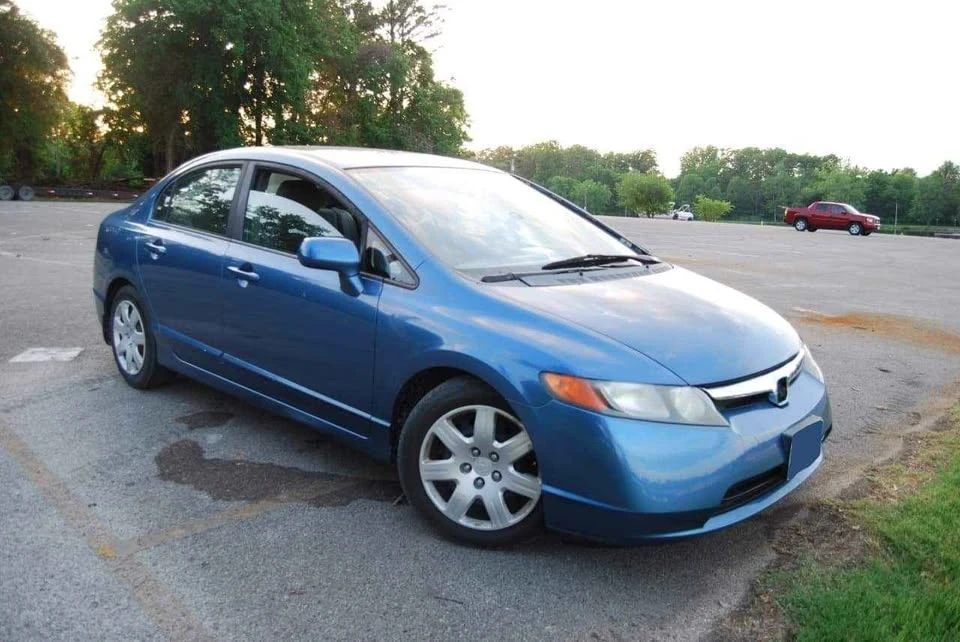 2008 Honda Civic 8th Gen - Image 3 of 8