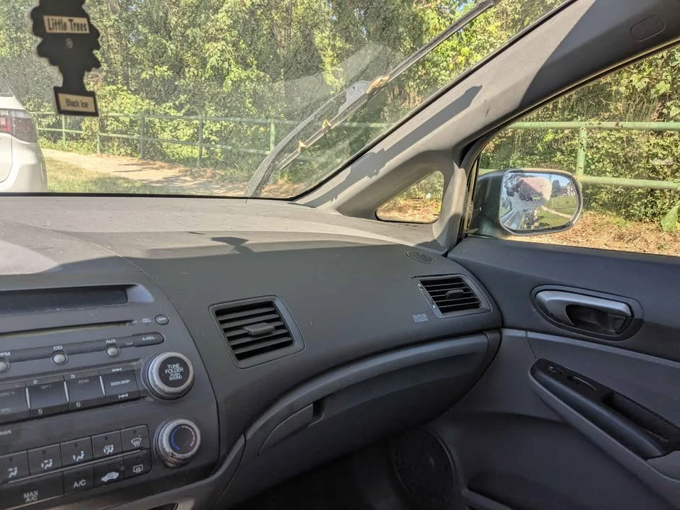 2008 Honda Civic 8th Gen - Image 5 of 9