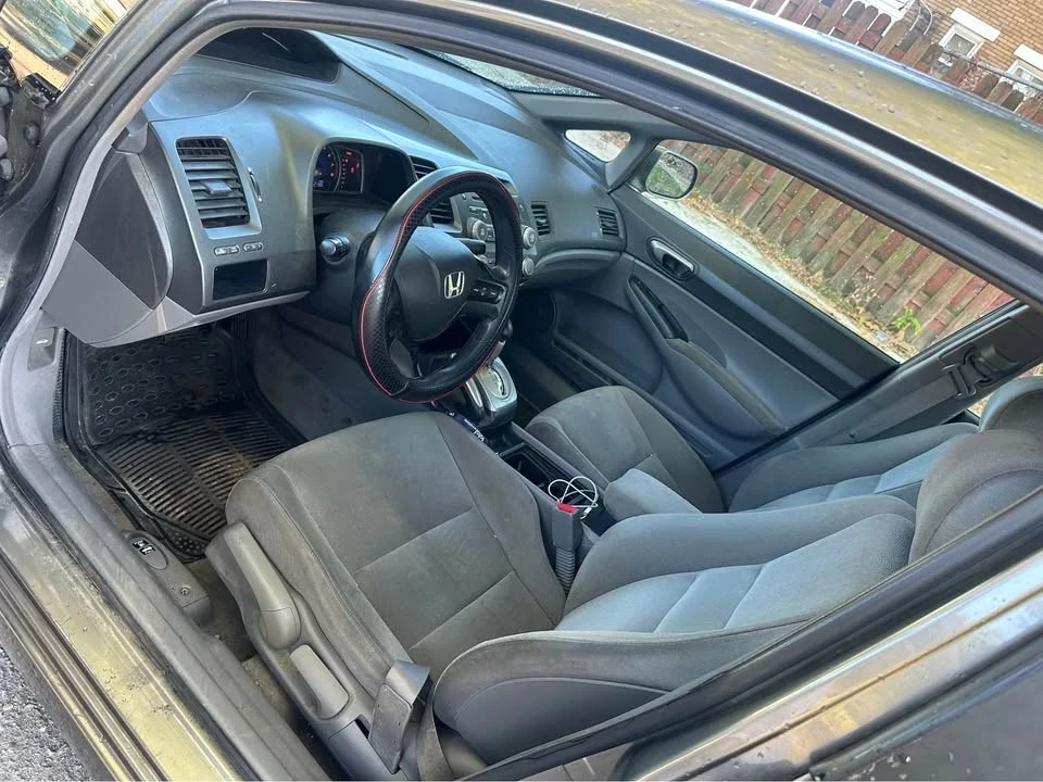 2008 Honda Civic 8th Gen - Image 7 of 9
