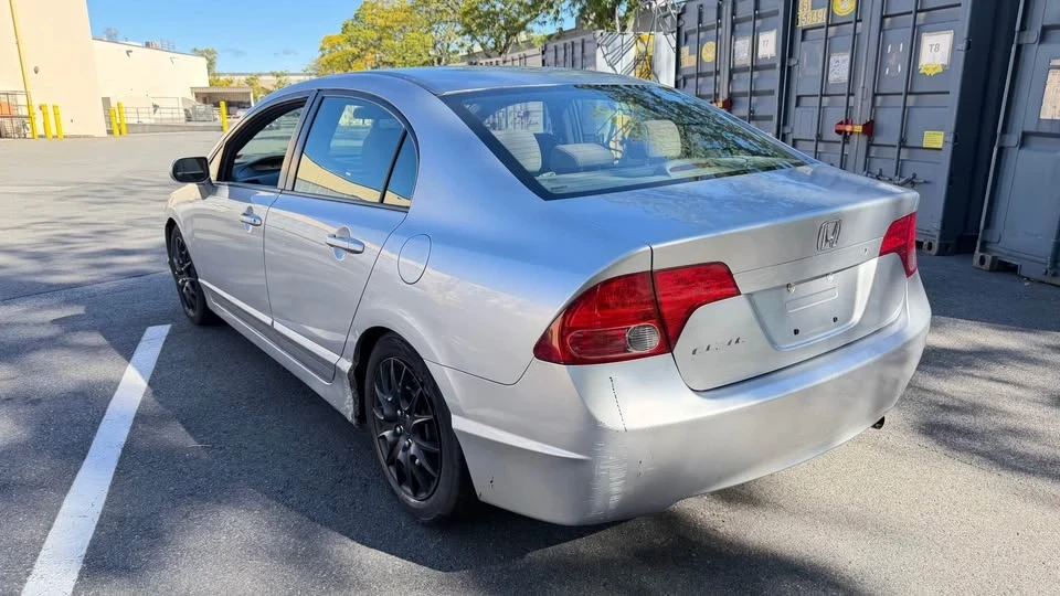 2008 Honda Civic 8th Gen - Image 6 of 9