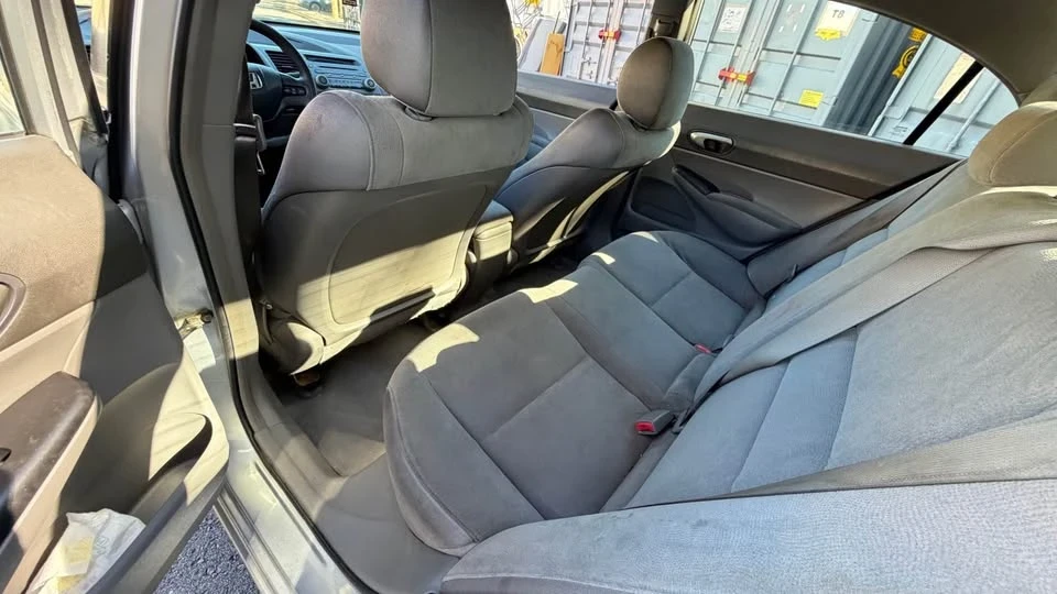 2008 Honda Civic 8th Gen - Image 7 of 9