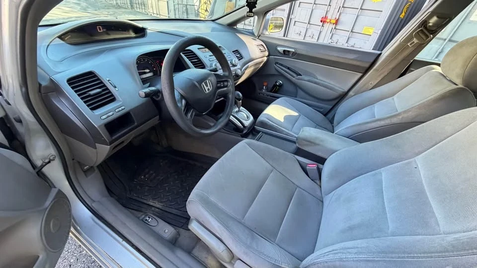 2008 Honda Civic 8th Gen - Image 9 of 9