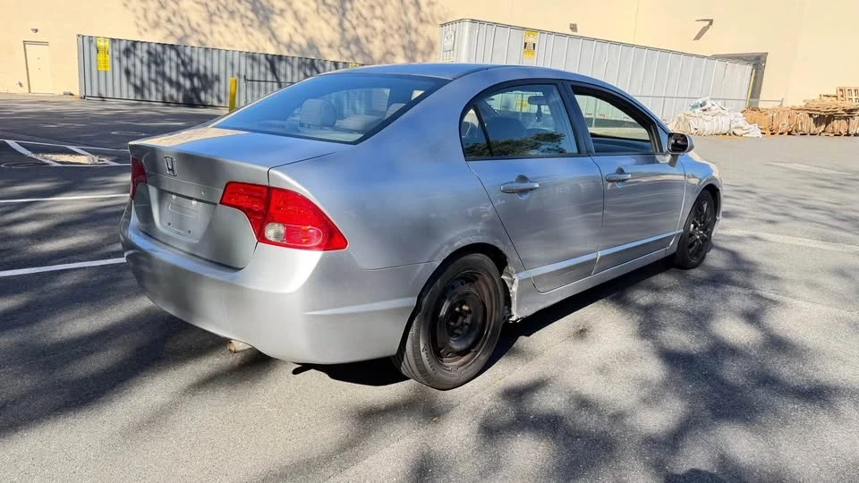 2008 Honda Civic 8th Gen - Image 3 of 9