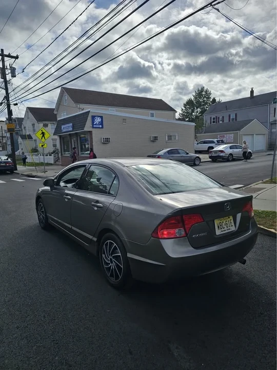 2008 Honda Civic 8th Gen - Image 5 of 12