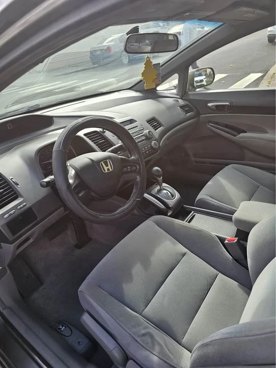 2008 Honda Civic 8th Gen - Image 10 of 12