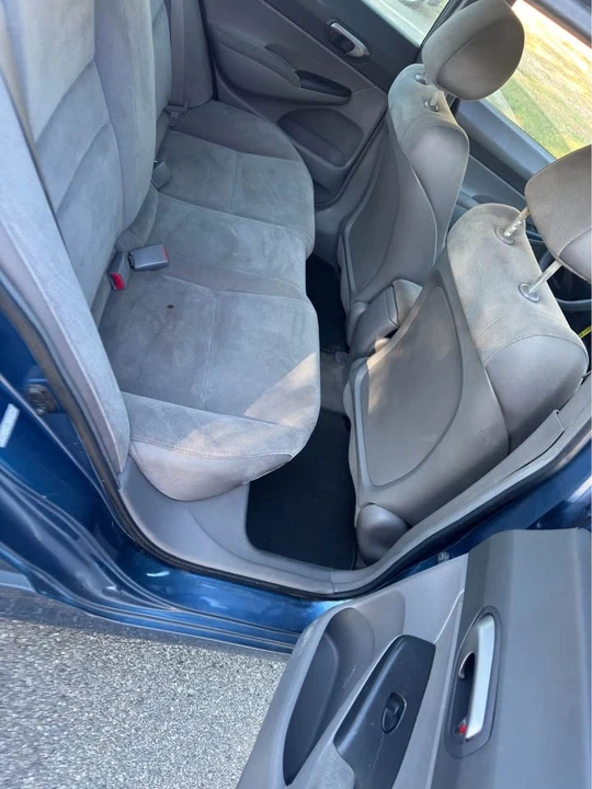 2008 Honda Civic 8th Gen - Image 7 of 9