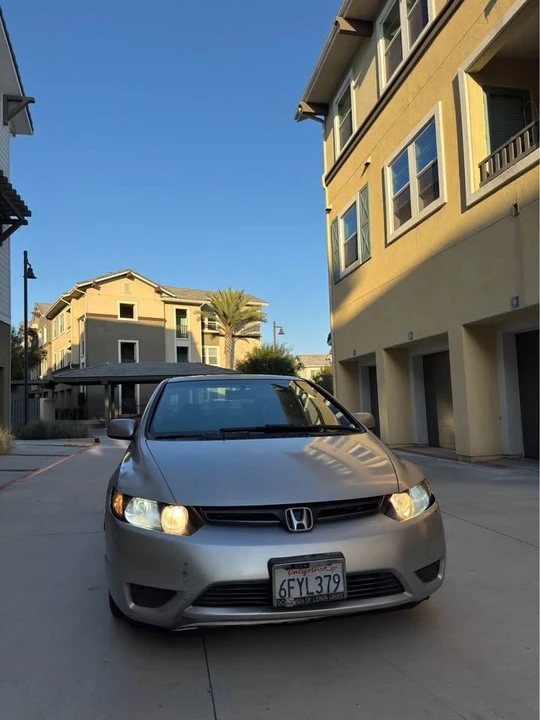 2008 Honda Civic 8th Gen - Image 4 of 10
