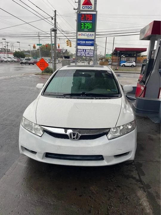 2008 Honda Civic 8th Gen - Image 4 of 11