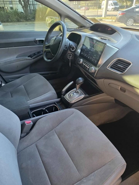 2008 Honda Civic 8th Gen - Image 7 of 8