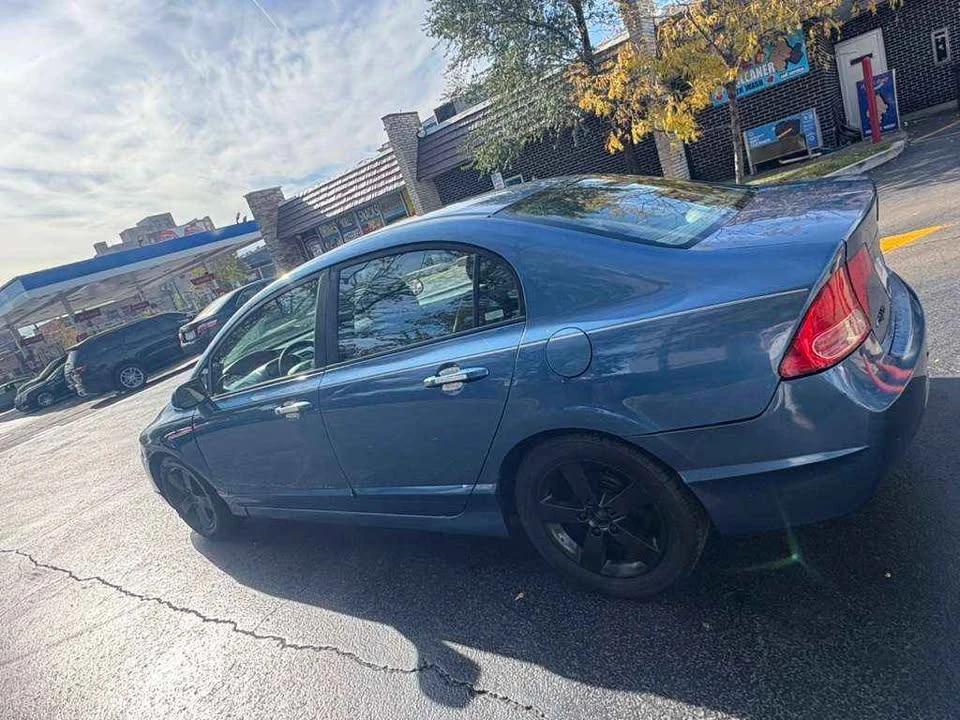 2008 Honda Civic 8th Gen - Image 5 of 6