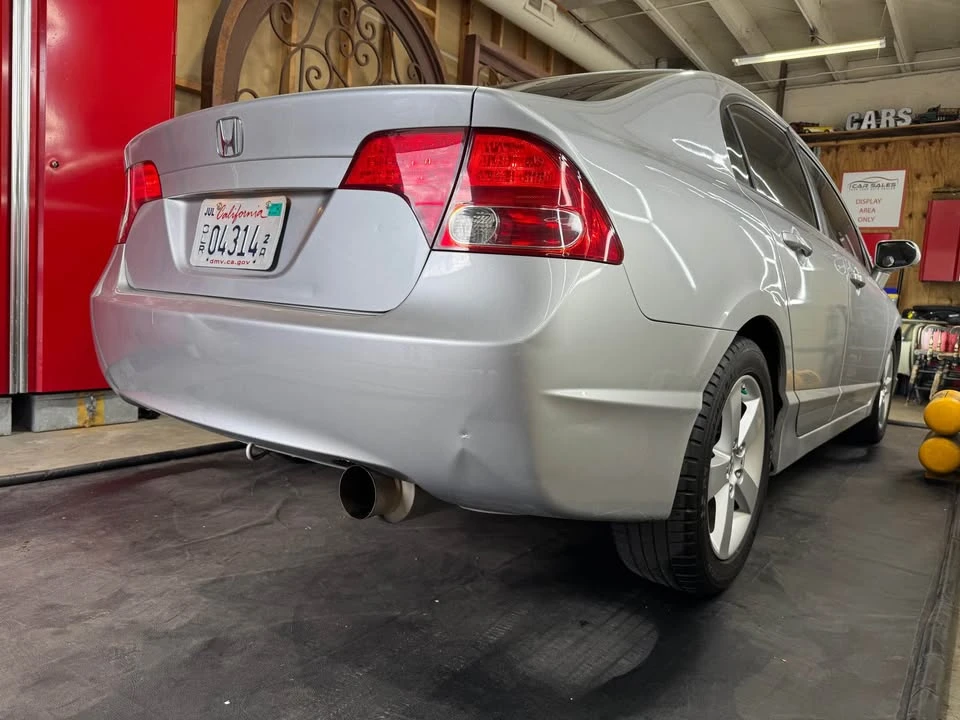2008 Honda Civic 8th Gen - Image 5 of 19