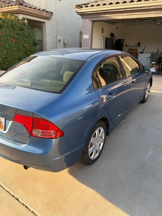 2008 Honda Civic 8th Gen - Image 3 of 10