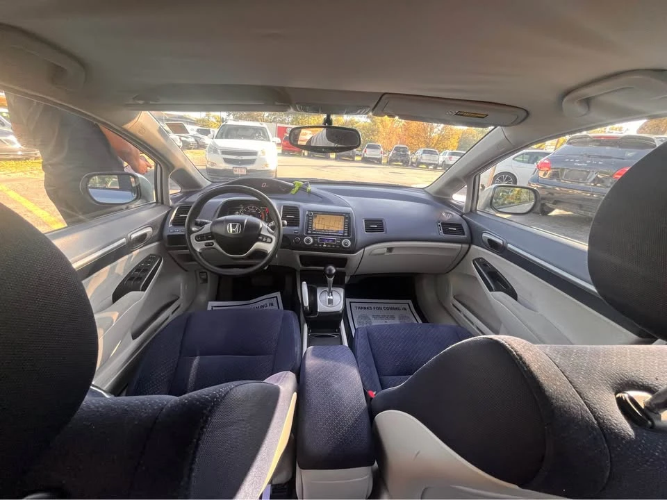 2008 Honda Civic 8th Gen - Image 8 of 11