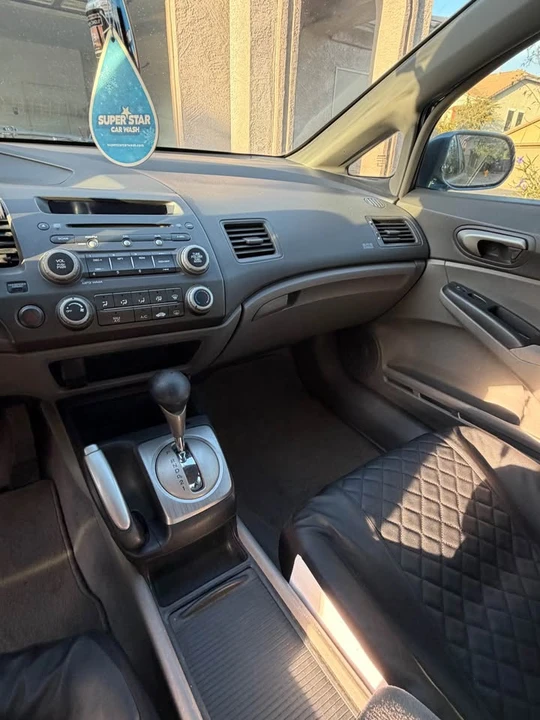 2008 Honda Civic 8th Gen - Image 6 of 10
