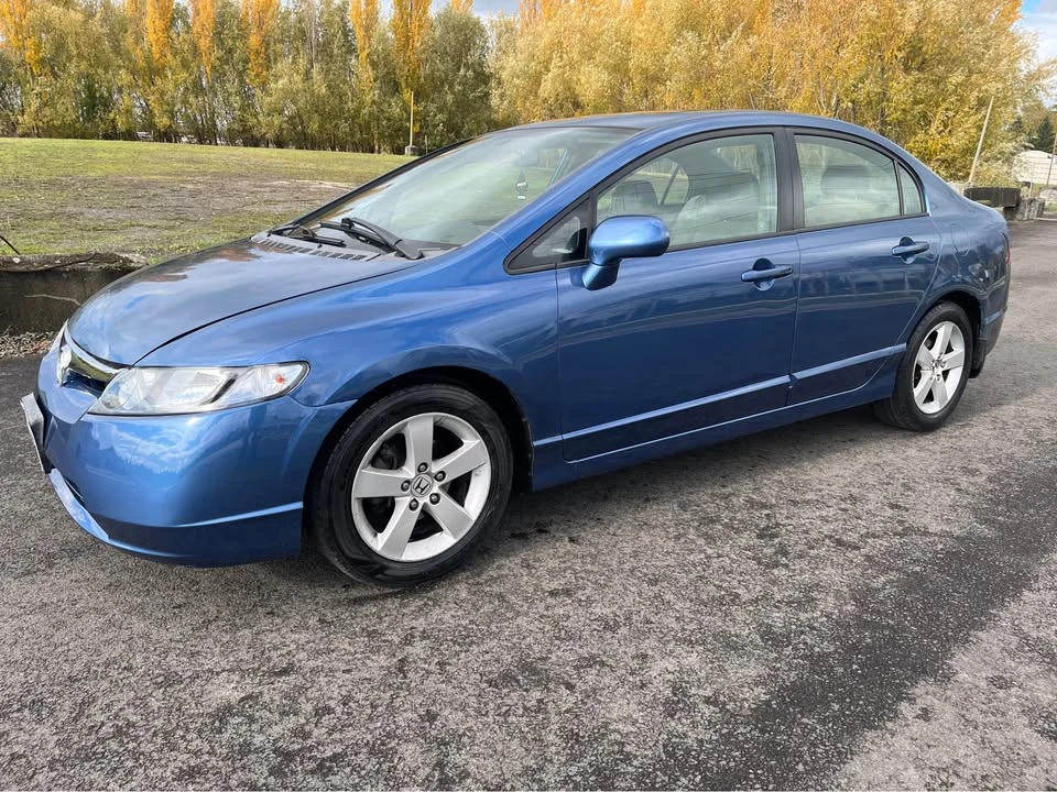 2008 Honda Civic 8th Gen - Image 3 of 6