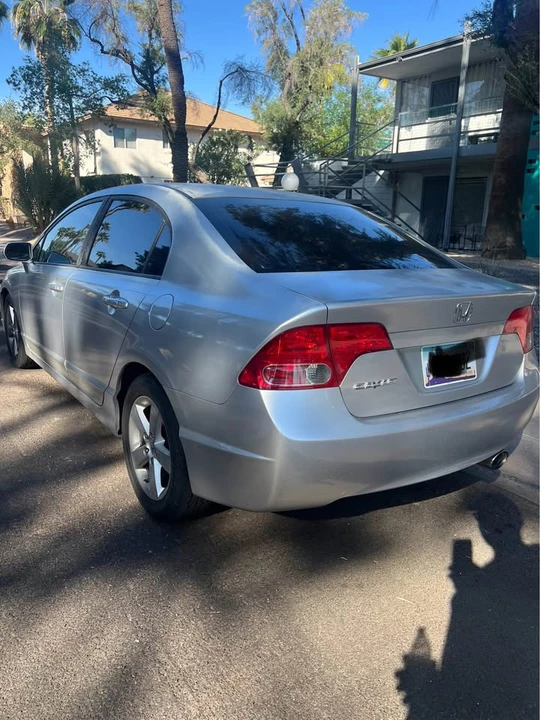 2008 Honda Civic 8th Gen - Image 4 of 7
