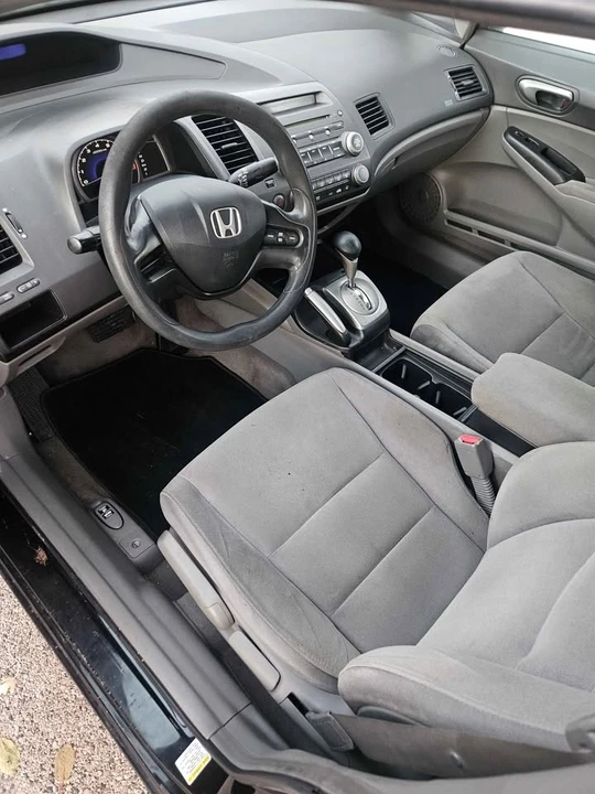 2008 Honda Civic 8th Gen - Image 6 of 7