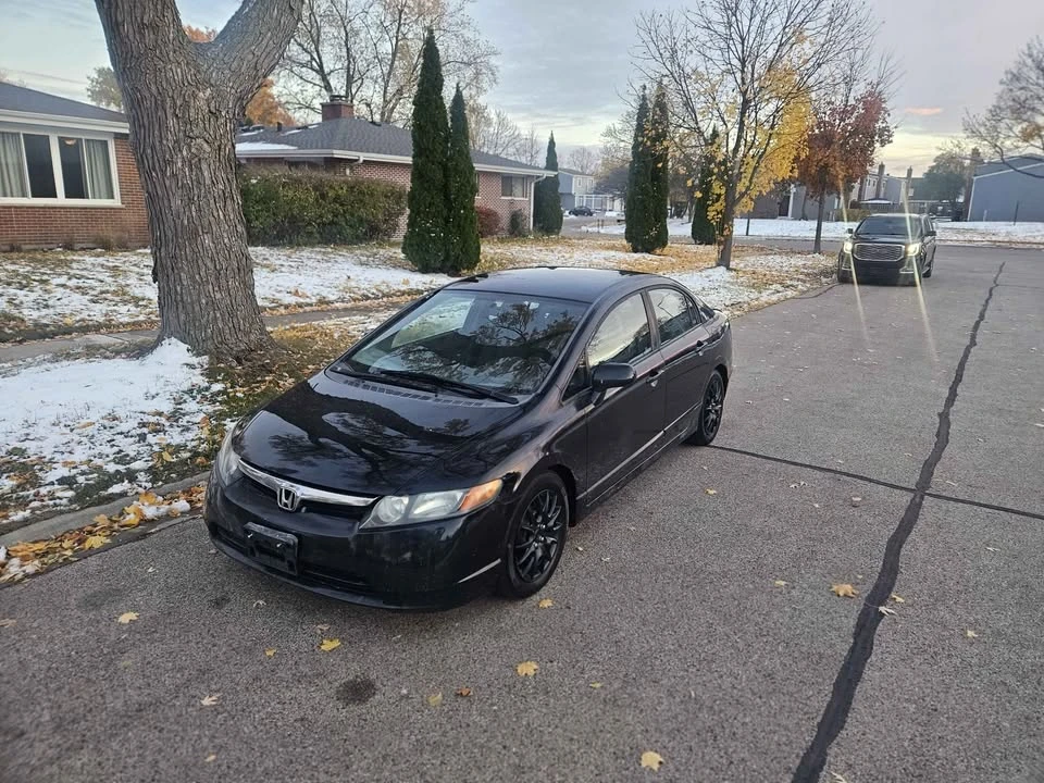 2008 Honda Civic 8th Gen - Image 3 of 7