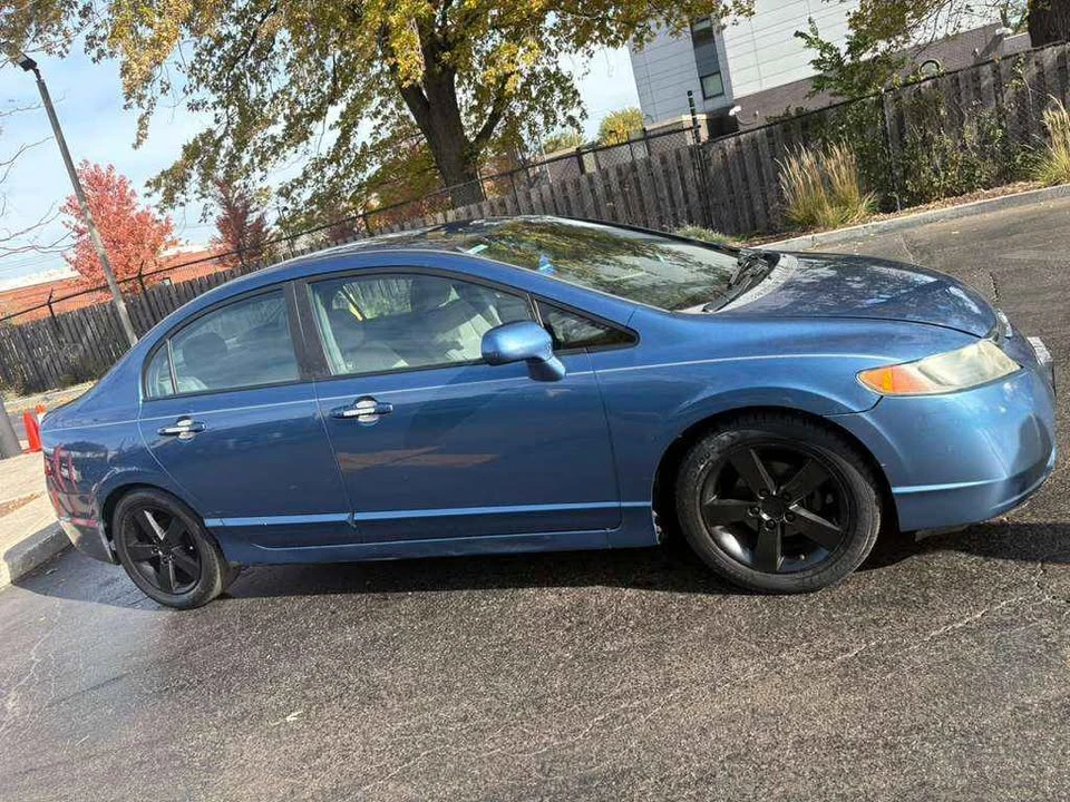 2008 Honda Civic 8th Gen - Image 3 of 6