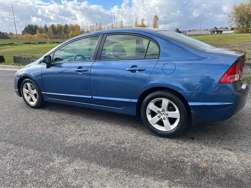 2008 Honda Civic 8th Gen - Image 4 of 6