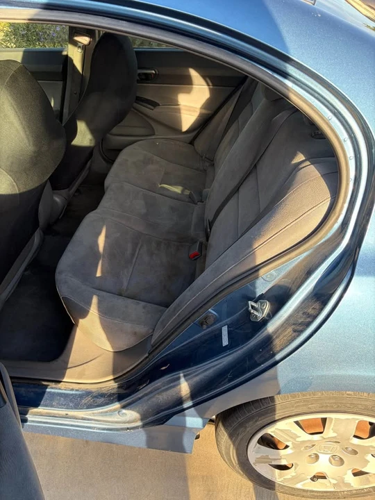 2008 Honda Civic 8th Gen - Image 8 of 10