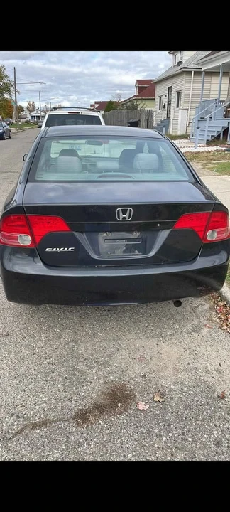 2008 Honda Civic 8th Gen - Image 5 of 9