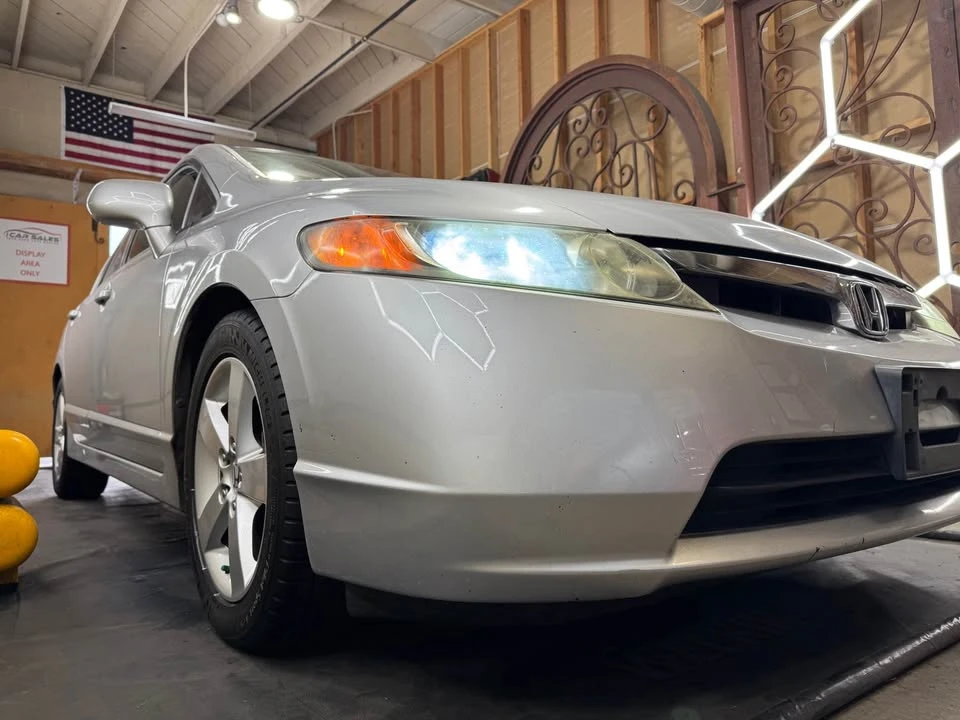 2008 Honda Civic 8th Gen - Image 8 of 19
