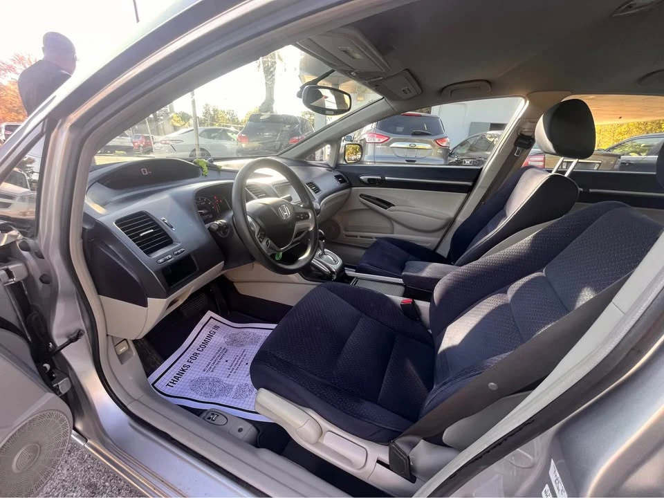 2008 Honda Civic 8th Gen - Image 6 of 11