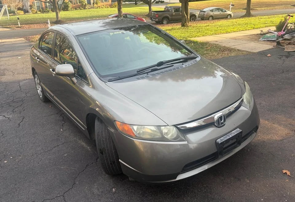 2008 Honda Civic 8th Gen - Image 4 of 12